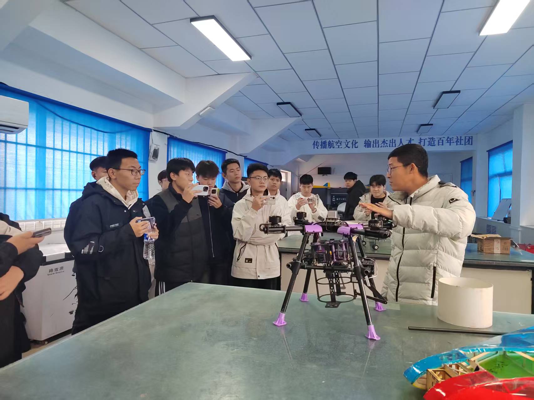 1761901029274067173.jpg e4f4089c14369a9adbfcef721ae63f39.jpg